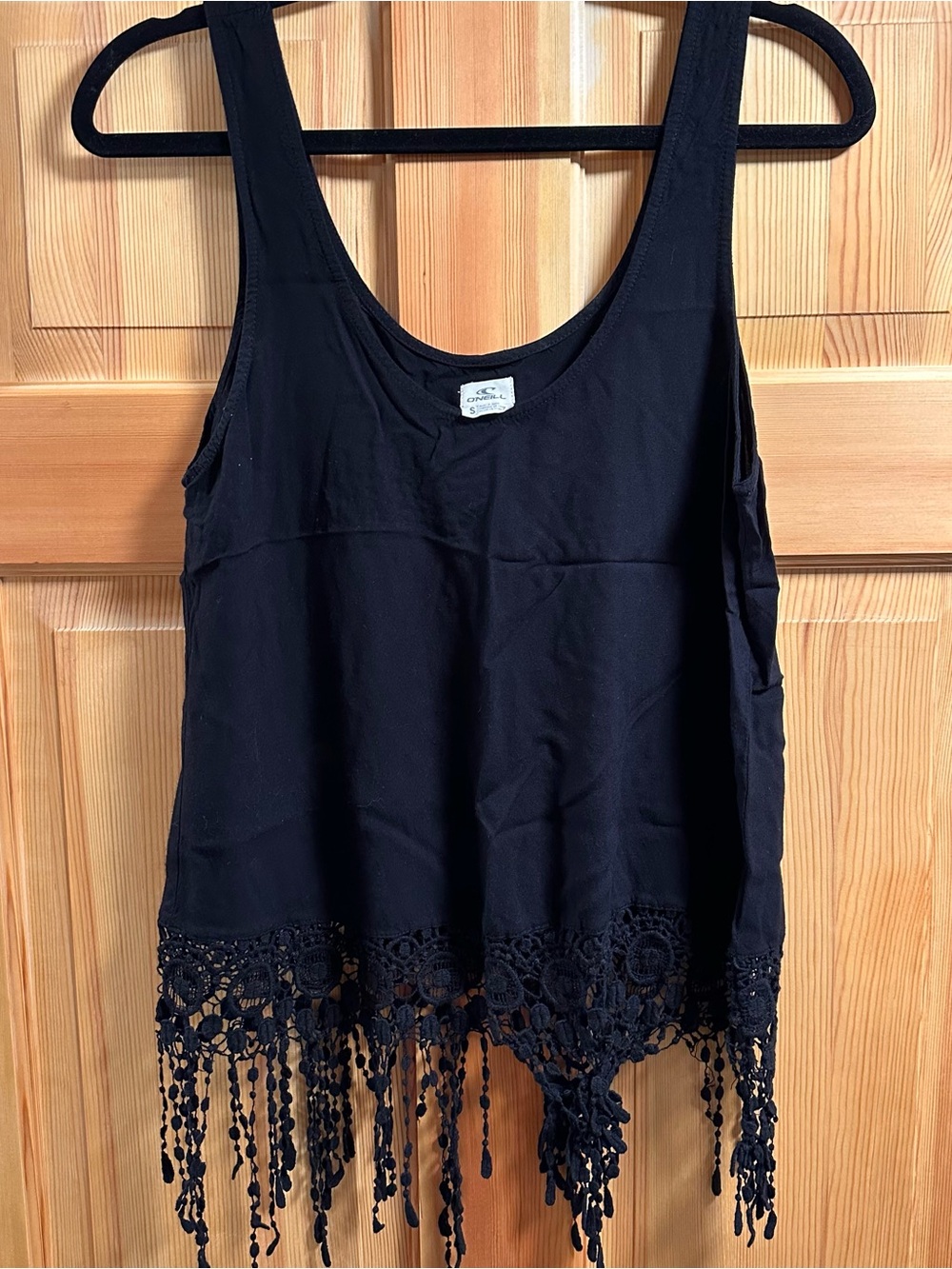 O’Neill Black Crochet-Hem Tank Top